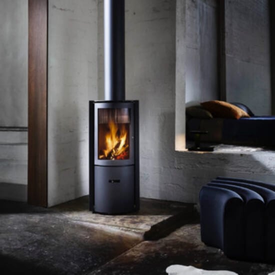 Stuv 30 - Compact Wood Fireplace | Oblica